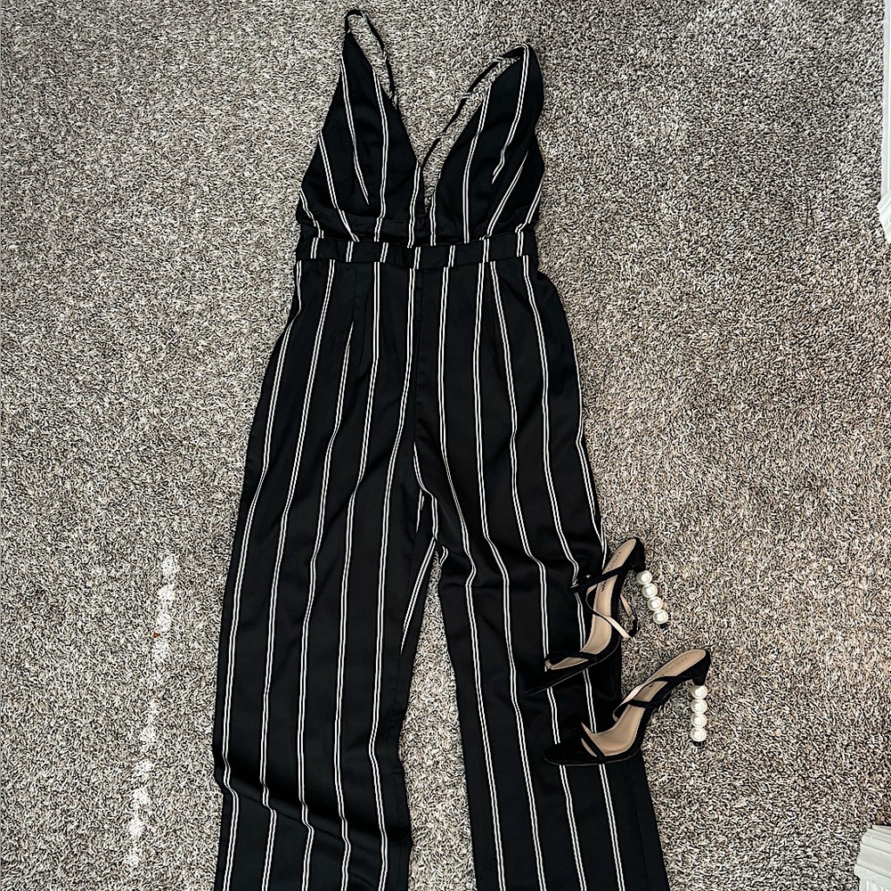 FASHION NOVA Sandals with Pearled heals and striped and striped jumpsuit